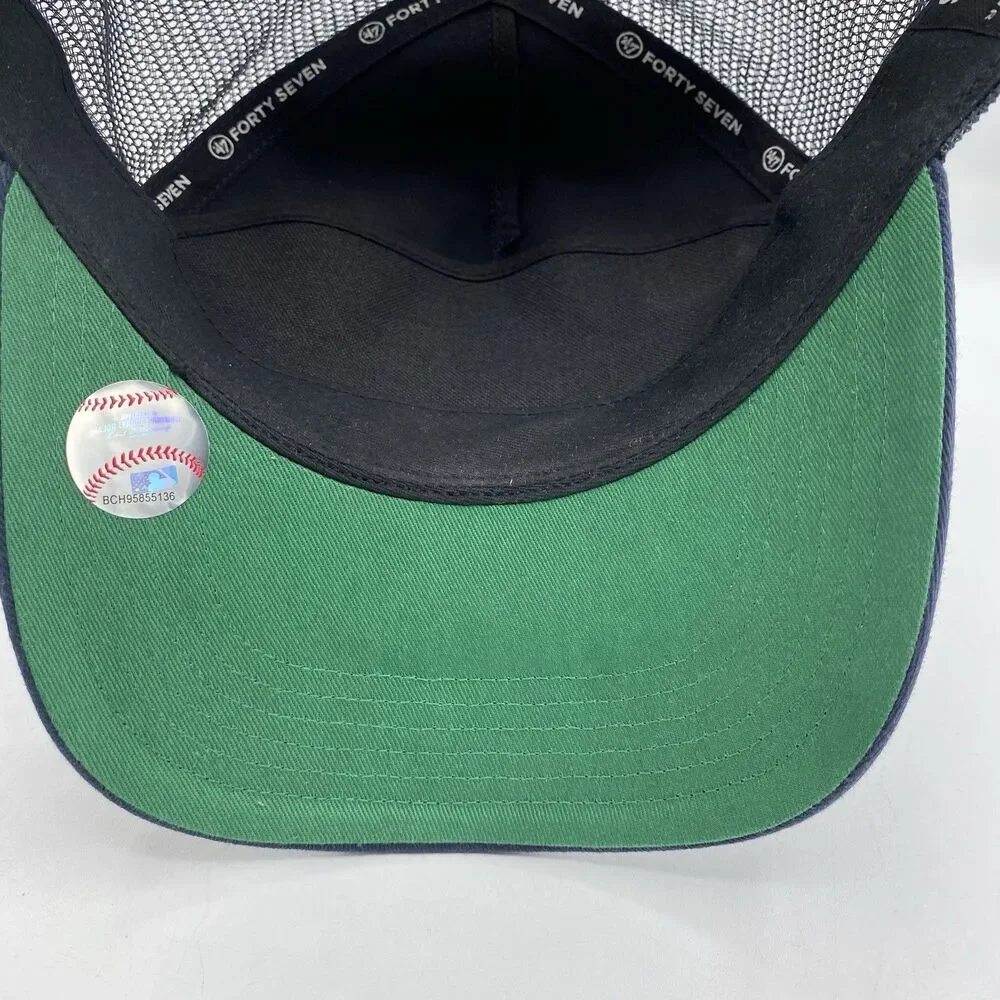 New York Yankees 47 Hitch Trucker Hat Mens OSFA Snapback MLB Baseball Blue NWOT